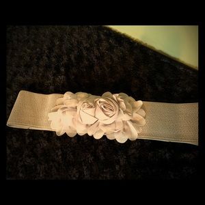 Ladies Belt.